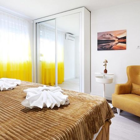 Apartment Paradise Sunshine เบลเกรด ภายนอก รูปภาพ