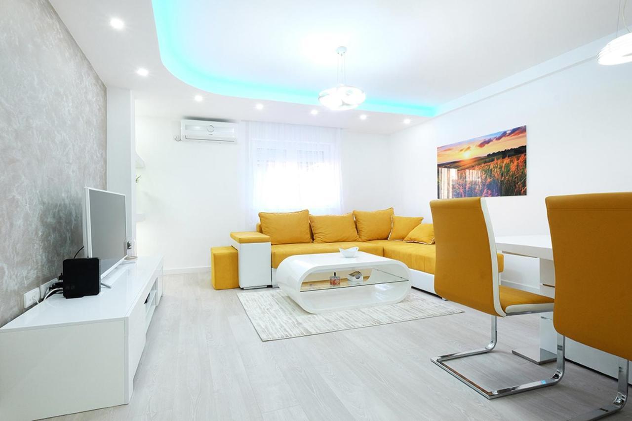 Apartment Paradise Sunshine เบลเกรด ภายนอก รูปภาพ